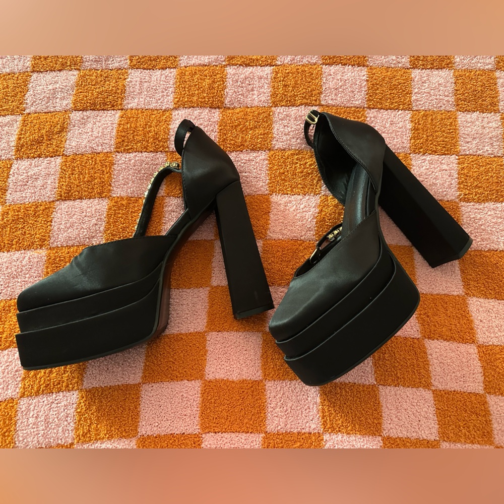 Platform heels
